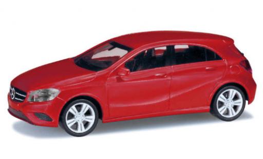 Miniature Mercedes Classe A 1/87 Herpa metallise rouge Mercedes Classe A 1/87 Herpa metallise rouge miniature