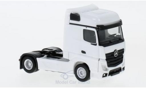 Miniature Mercedes Actros 1/87 Herpa Bigspace blanche 2018 Zugmaschine Mercedes Actros 1/87 Herpa Bigspace blanche 2018 Zugmaschine miniature
