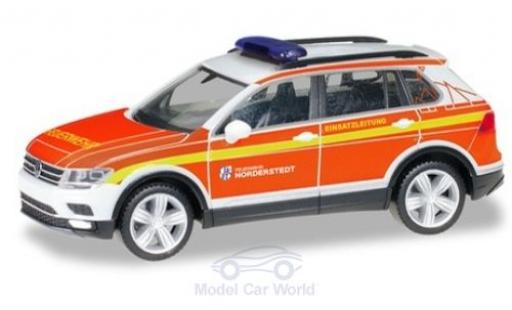 Miniature Volkswagen Tiguan 1/87 Herpa Freiwillige Feuerwehr Norderstedt Kommandofahrzeug Volkswagen Tiguan 1/87 Herpa Freiwillige Feuerwehr Norderstedt Kommandofahrzeug miniature