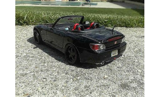 Honda S2000 Base 1/18 Maisto noire jantes 18 pouces miniature