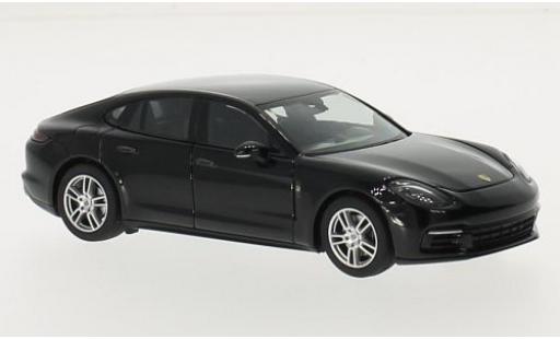 Miniature Porsche Panamera 1/43 Herpa 4 noire 2016 Porsche Panamera 1/43 Herpa 4 noire 2016 miniature