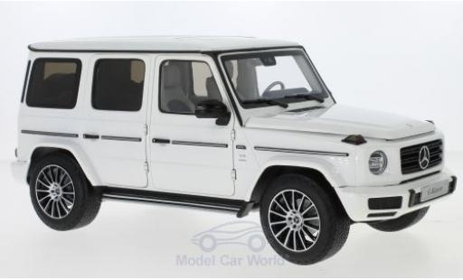 Miniature Mercedes Classe G 1/18 Minichamps (W463) blanche 2019 40 Jahre Mercedes Classe G 1/18 Minichamps (W463) blanche 2019 40 Jahre miniature
