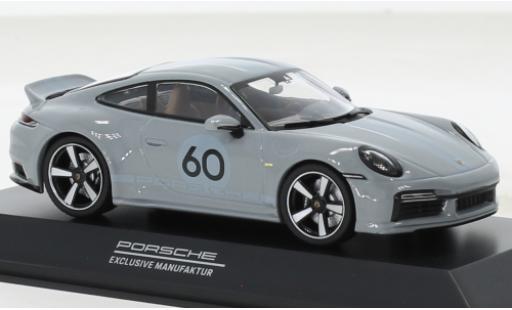 Porsche 992 1/43 I Spark 911  Sport Classic metallise gris clair 2022 miniature