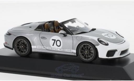 Miniature Porsche 992 Speedster 1/43 Spark 911 (991 II) Speedster grise/blanche 2019 #70 Heritage Design Package Porsche 992 Speedster 1/43 Spark 911 (991 II) Speedster grise/blanche 2019 #70 Heritage Design Package miniature