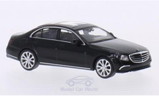 Miniature Mercedes Classe E 1/87 Wiking (W213) Exclusive noire Mercedes Classe E 1/87 Wiking (W213) Exclusive noire miniature