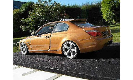 Bmw M5 concept 1/18 Jadi E60 coupe miniature
