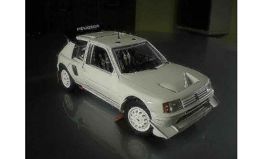 Peugeot 205 Turbo 16 1/18 Solido plain body T16 miniature