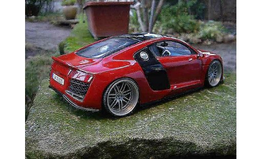 Audi R8 4.2 fsi 1/18 Maisto tdi jantes rs4 miniature