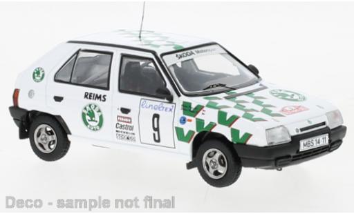 Miniature Skoda Favorit 1/43 IXO No.9 Rally WM Rally Monte Carlo 1993 Skoda Favorit 1/43 IXO No.9 Rally WM Rally Monte Carlo 1993 miniature