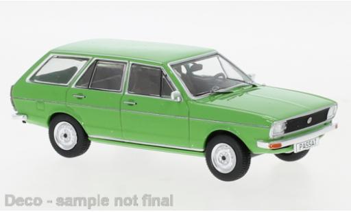 Miniature Volkswagen Passat 1/43 IXO Variant LS verte 1975 Volkswagen Passat 1/43 IXO Variant LS verte 1975 miniature