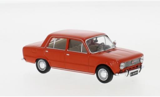 Miniature Lada 1200 1/43 IXO rouge 1970 Lada 1200 1/43 IXO rouge 1970 miniature