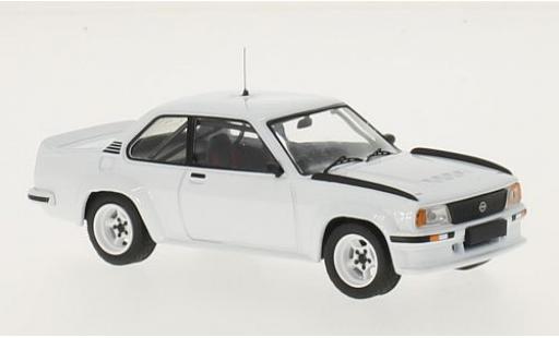 Miniature Opel Ascona 1/43 IXO B 400 blanche RHD 1981 Plain Body Version y compris les 4 Ersatzräder Opel Ascona 1/43 IXO B 400 blanche RHD 1981 Plain Body Version y compris les 4 Ersatzräder miniature