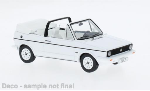 Miniature Volkswagen Golf 1/43 IXO MK I blanche 1981 1:43 Volkswagen Golf 1/43 IXO MK I blanche 1981 1:43 miniature
