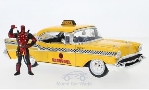 Miniature Chevrolet Bel Air 1957 1/24 Jada Toys jaune Deadpool 1957 mit Figur Chevrolet Bel Air 1957 1/24 Jada Toys jaune Deadpool 1957 mit Figur miniature