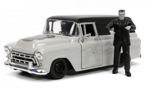 Miniature Chevrolet Suburban 1/24 Jada Toys Frankenstein 1957 mit Figur Chevrolet Suburban 1/24 Jada Toys Frankenstein 1957 mit Figur miniature