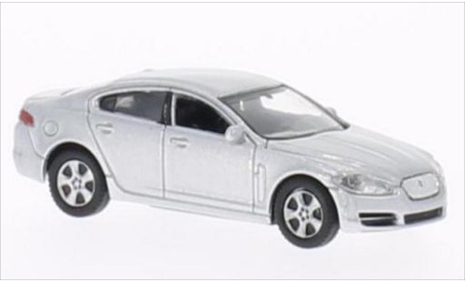 Jaguar XF Base 1/87 Welly grise 2008 miniature