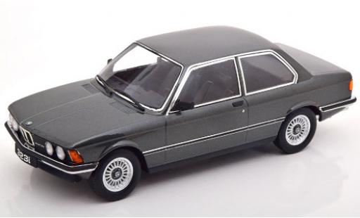 Miniature Bmw 323 1/18 KK Scale i (E21) metallise anthrazit 1975 Bmw 323 1/18 KK Scale i (E21) metallise anthrazit 1975 miniature