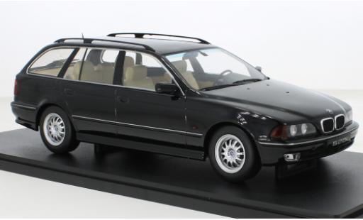 Miniature Bmw 520 1/18 KK Scale i (E39) Touring metallise noire 1997 Bmw 520 1/18 KK Scale i (E39) Touring metallise noire 1997 miniature