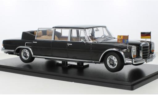 Miniature Mercedes 600 1/18 KK Scale (W100) Landaulet metallise noire Queen Elizabeth II/Kiesinger 1965 Mercedes 600 1/18 KK Scale (W100) Landaulet metallise noire Queen Elizabeth II/Kiesinger 1965 miniature