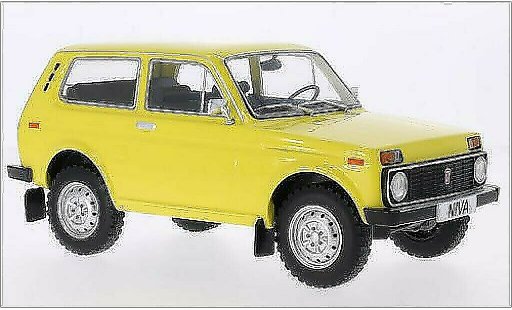 Lada Niva Base 1/18 MCG 1600 jaune 1976 miniature