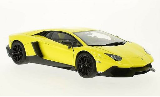 Lamborghini Aventador LP720-4 1/18 Autoart 50th anniversaire Edition jaune 2013 miniature