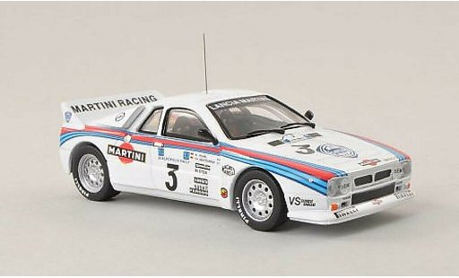 Lancia 37 Rally 1/43 IXO No.3 Martini Racing Akropolis Griechenland 1983 /C.Geistdorfer miniature