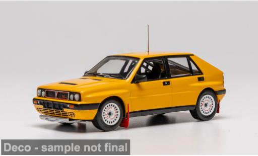 Lancia Delta 1/43 IXO Integrale 16V jaune 1989 1:43 miniature