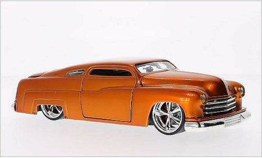 Lincoln Mercury Base 1/24 Jada Toys Tuning cuivre 1951 miniature