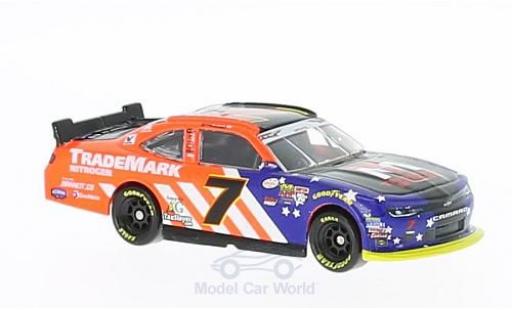 Miniature Chevrolet Camaro 1/64 Lionel Racing No.7 JR Motorsports Brandt TradeMark Nitrogen Nascar 2016 J.Allgaier ohne Vitrine Chevrolet Camaro 1/64 Lionel Racing No.7 JR Motorsports Brandt TradeMark Nitrogen Nascar 2016 J.Allgaier ohne Vitrine miniature