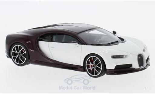Miniature Bugatti Chiron 1/43 Look Smart blanche/violetteee Bugatti Chiron 1/43 Look Smart blanche/violetteee miniature