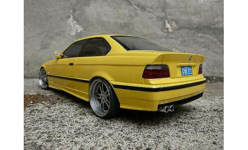 Bmw M3 coupe 1/18 Ut Models jaune E36 jantes alu tuning miniature