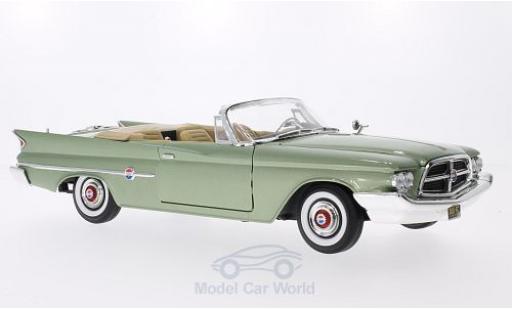 Miniature Chrysler 300F 1/18 Lucky Die Cast metallise verte 1960 Chrysler 300F 1/18 Lucky Die Cast metallise verte 1960 miniature