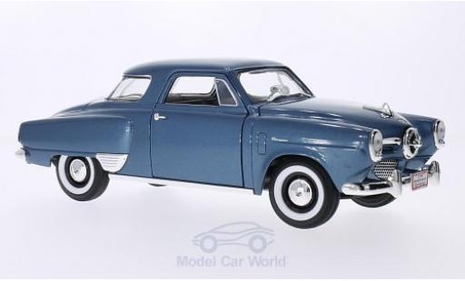 Miniature Studebaker Champion 1/18 Lucky Die Cast metallise bleue 1950 Studebaker Champion 1/18 Lucky Die Cast metallise bleue 1950 miniature