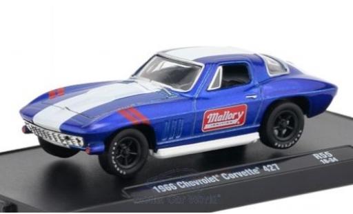 Miniature Chevrolet Corvette 1/64 M2 Machines 427 metallise bleue/blanche 1966 Chevrolet Corvette 1/64 M2 Machines 427 metallise bleue/blanche 1966 miniature