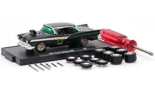 Miniature Ford Fairlane 1/64 M2 Machines 500 noire ET Mags 1957 y compris les 12 Roues de remplacement 6 axas et 1 Schraubenzieher voiture-Wheels Release 06 Ford Fairlane 1/64 M2 Machines 500 noire ET Mags 1957 y compris les 12 Roues de remplacement 6 axas et 1 Schraubenzieher voiture-Wheels Release 06 miniature