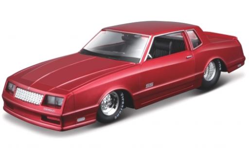 Miniature Chevrolet Monte Carlo 1/24 Maisto SS metallise rouge 1986 Chevrolet Monte Carlo 1/24 Maisto SS metallise rouge 1986 miniature
