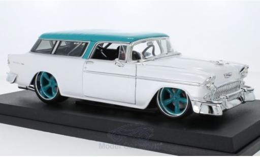 Miniature Chevrolet Nomad 1/18 Maisto metallise blanche/türkis 1955 Chevrolet Nomad 1/18 Maisto metallise blanche/türkis 1955 miniature