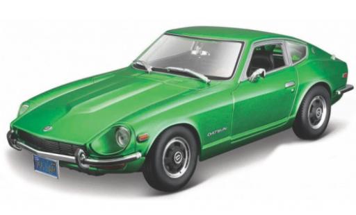 Miniature Datsun 240Z 1/18 Maisto metallise verte 1971 Datsun 240Z 1/18 Maisto metallise verte 1971 miniature