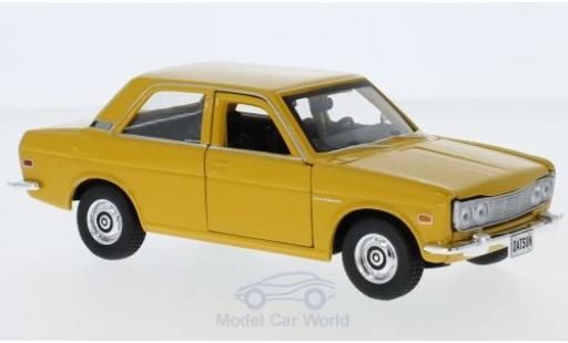 Miniature Datsun 510 1/24 Maisto jaune 1971 Datsun 510 1/24 Maisto jaune 1971 miniature