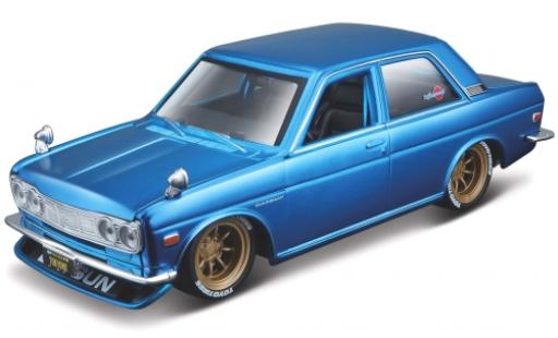 Miniature Datsun 510 1/24 Maisto metallise bleue 1971 Datsun 510 1/24 Maisto metallise bleue 1971 miniature