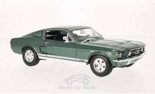 Miniature Ford Mustang GT 1/18 Maisto GTA Fastback metallise verte 1967 Ford Mustang GT 1/18 Maisto GTA Fastback metallise verte 1967 miniature
