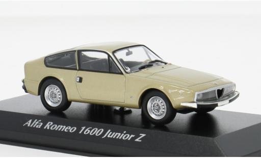 Miniature Alfa Romeo 1600 1/43 Maxichamps Junior Z (115) gold 1972 1:43 Alfa Romeo 1600 1/43 Maxichamps Junior Z (115) gold 1972 1:43 miniature