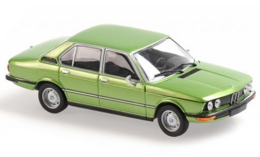 Miniature Bmw 520 1/43 Maxichamps (E12) metallise verte 1972 Bmw 520 1/43 Maxichamps (E12) metallise verte 1972 miniature