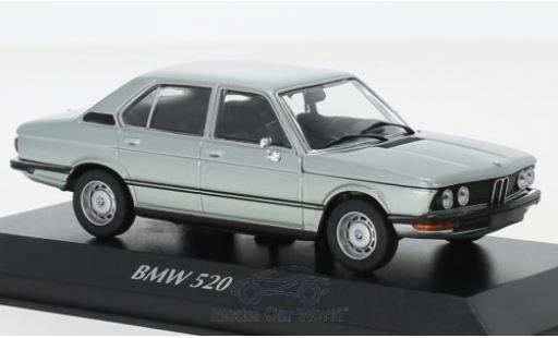 Miniature Bmw 520 1/43 Maxichamps (E12) metallise bleue 1972 Bmw 520 1/43 Maxichamps (E12) metallise bleue 1972 miniature