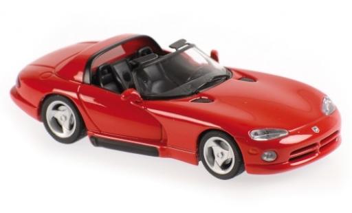 Miniature Dodge Viper 1/43 Maxichamps rouge 1993 Dodge Viper 1/43 Maxichamps rouge 1993 miniature