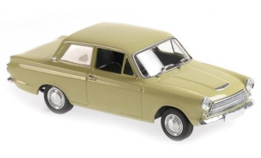 Miniature Ford Cortina 1/43 Maxichamps MkI verte RHD 1962 Ford Cortina 1/43 Maxichamps MkI verte RHD 1962 miniature
