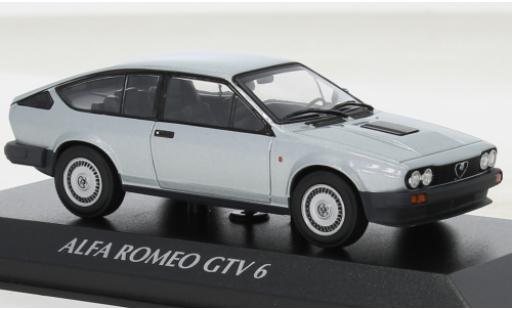 Miniature Alfa Romeo GT 1/43 Maxichamps V6 metallise d 1983 Alfa Romeo GT 1/43 Maxichamps V6 metallise d 1983 miniature