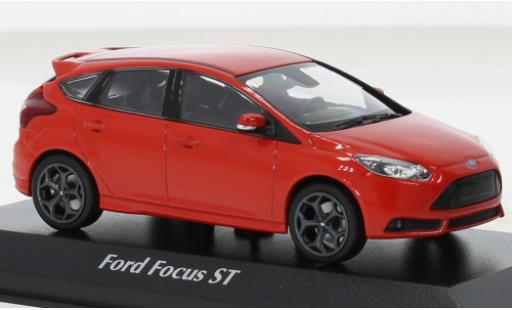 Miniature Ford Focus 1/43 Maxichamps MK III ST rouge 2011 Ford Focus 1/43 Maxichamps MK III ST rouge 2011 miniature