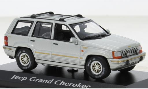 Miniature Jeep Grand Cherokee 1/43 Maxichamps grise 1995 Jeep Grand Cherokee 1/43 Maxichamps grise 1995 miniature