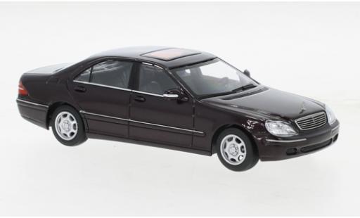 Miniature Mercedes Classe S 1/43 Maxichamps (W220) metallise rouge 1998 Mercedes Classe S 1/43 Maxichamps (W220) metallise rouge 1998 miniature
